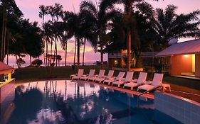 Alotau International Hotel